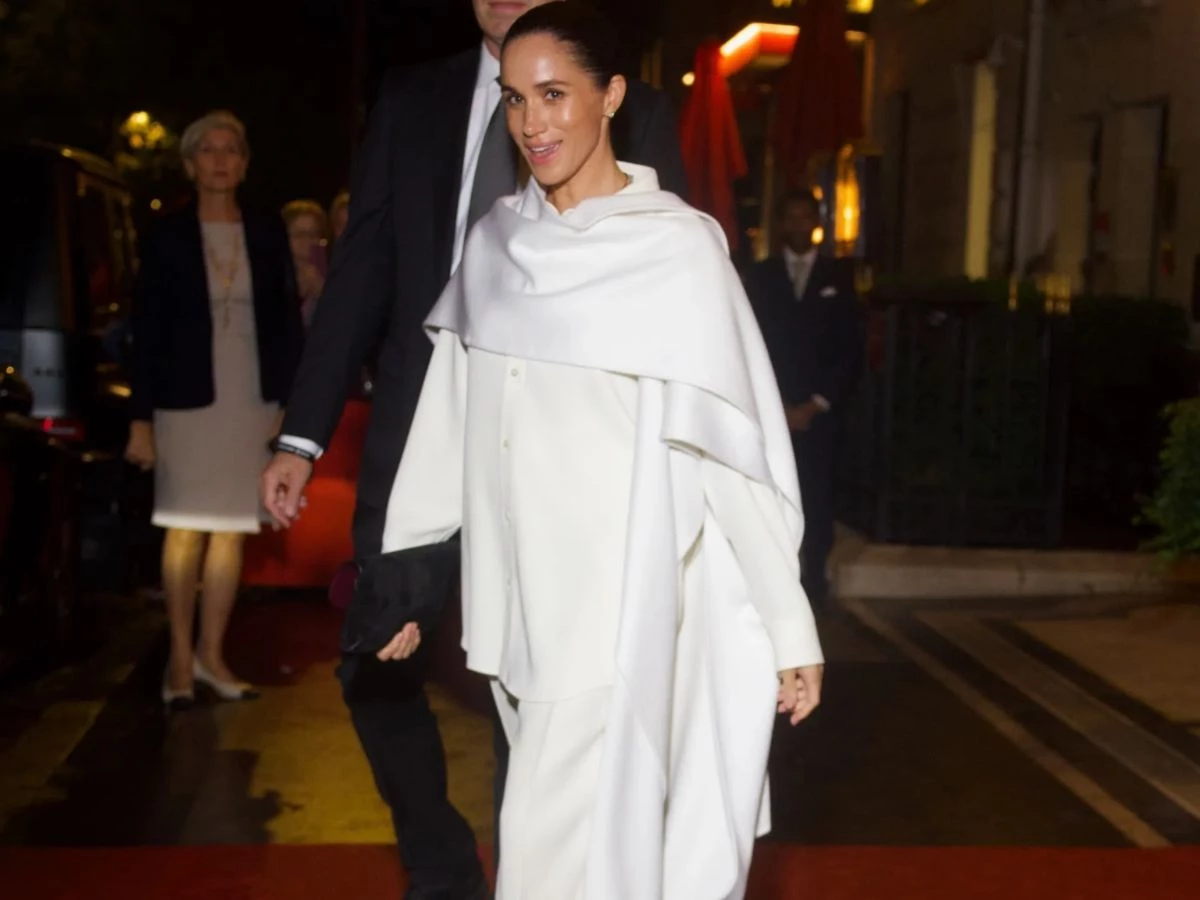 meghan markle loses tenth publicist as ex netflix executive emily robinson resigns after three months