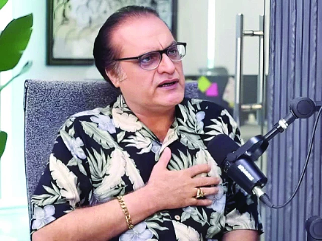mehmood aslam married twice both times for love photo file mehmood aslam married twice both times for love photo file