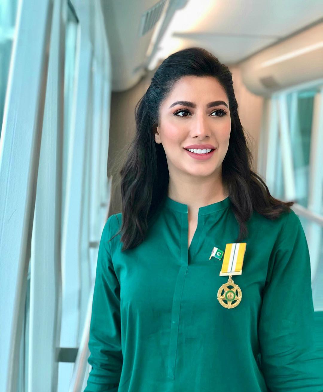 PHOTO: INSTAGRAM/MEHWISH HAYAT