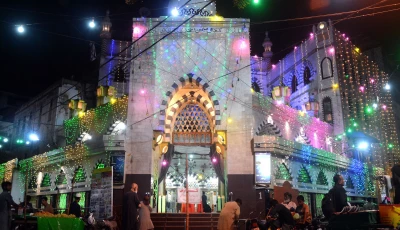kuchi memon mosque in saddar has been beautifully decorated with lights in connection with the celebration of eid milad un nabi pbuh photo jalal qureshi express kuchi memon mosque in saddar has been beautifully decorated with lights in connection with the celebration of eid milad un nabi pbuh photo jalal qureshi express