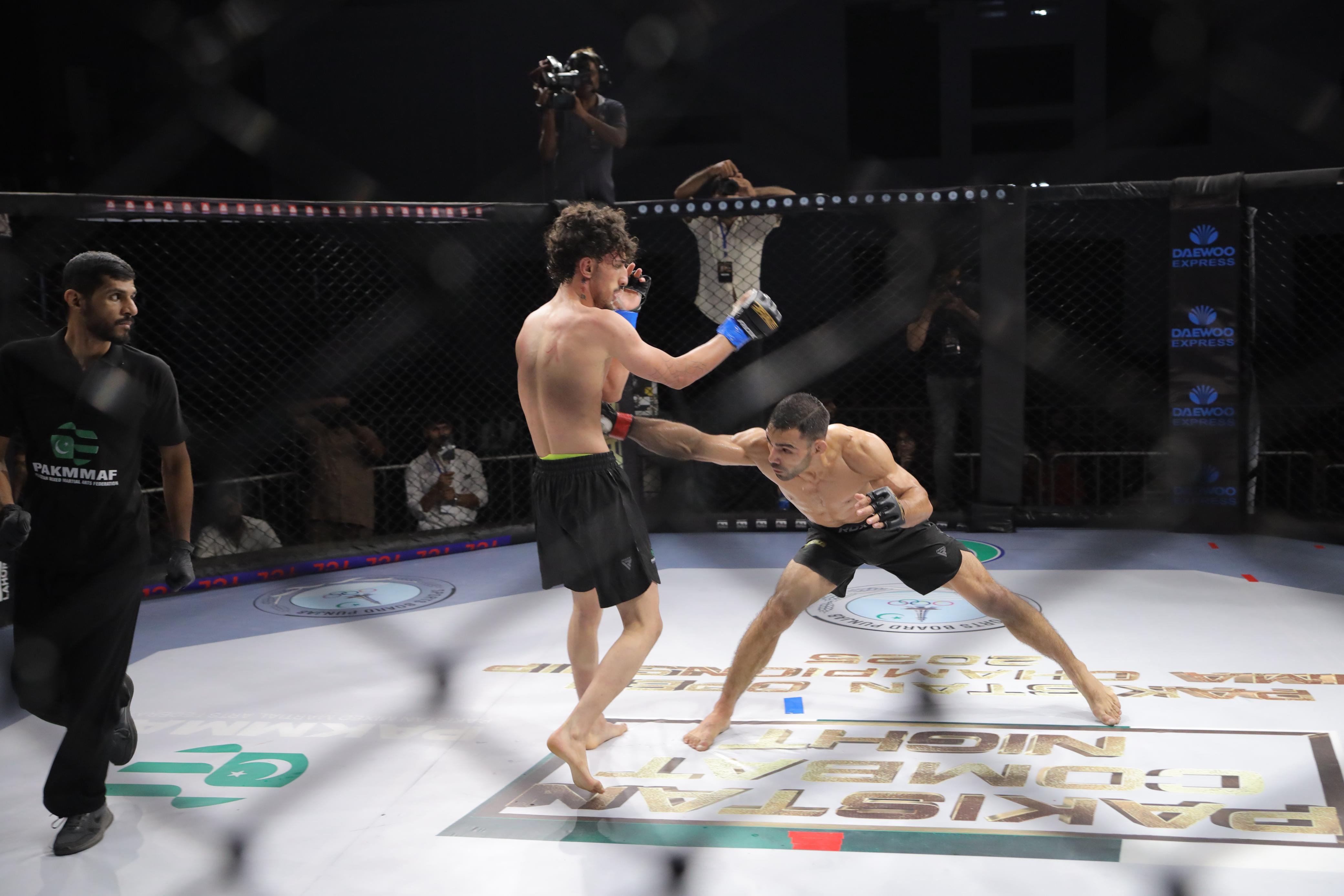 Rizwan Ali wins against Egypt's Adham on a controversial decision