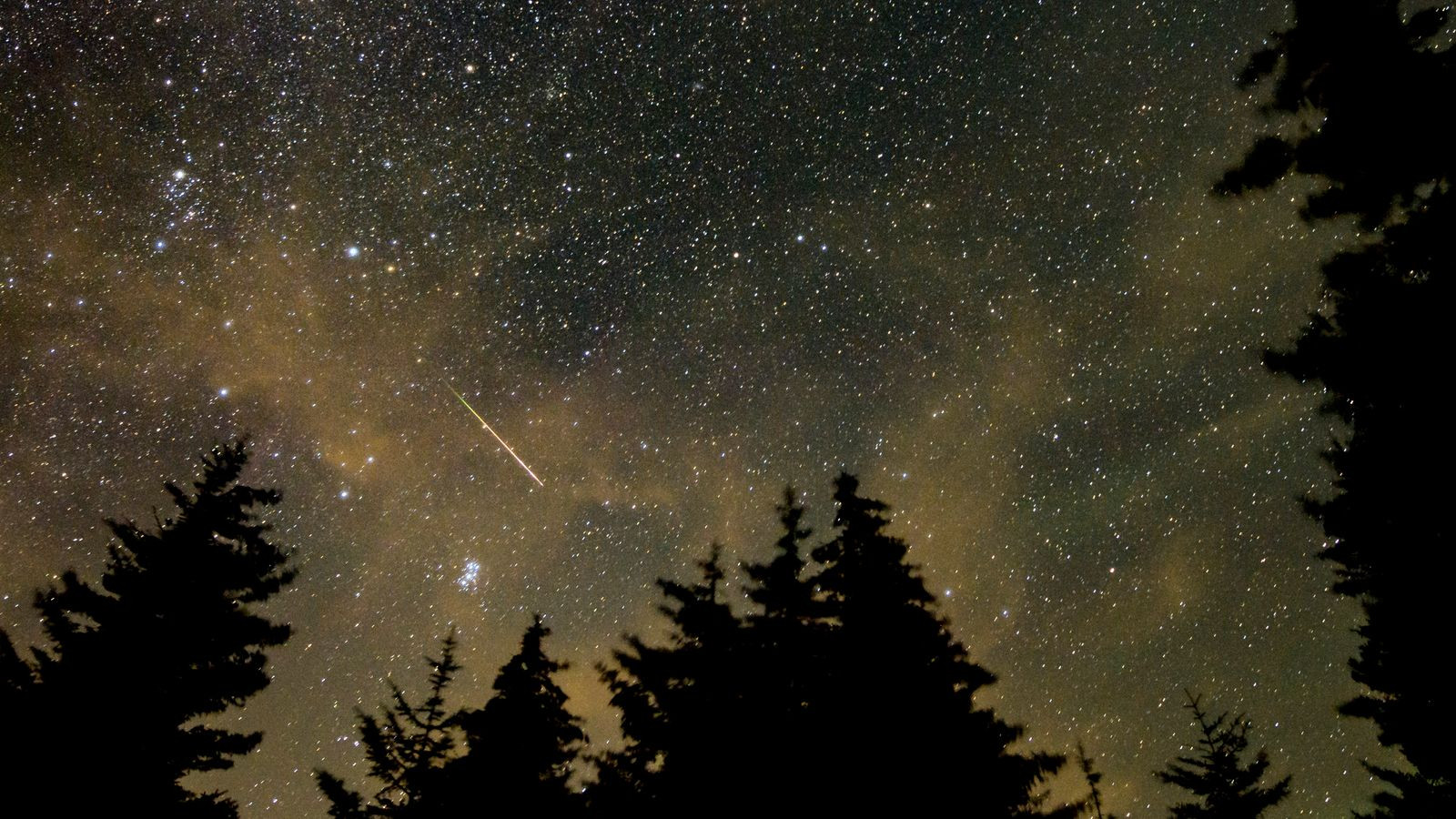 the taurids travelling at a relatively slow speed of 65 000 mph or 17 miles per second are known for producing bright meteors photo file