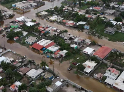little damage as hurricane polo sweeps over mexico s pacific coast little damage as hurricane polo sweeps over mexico s pacific coast