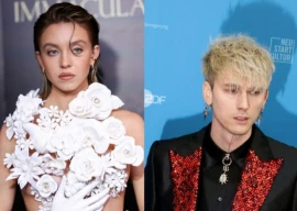 sydney sweeney spotted with mgk at las vegas beach club event