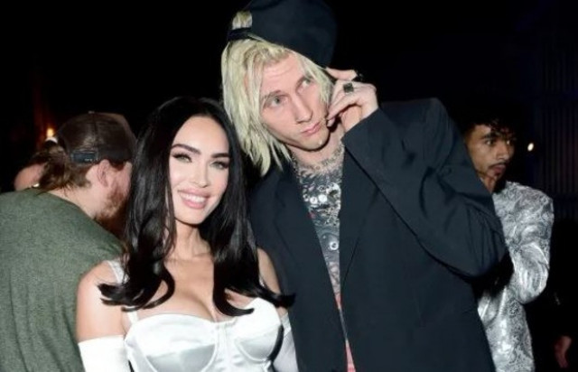 megan fox and machine gun kelly spotted getting cozy post breakup at stagecoach festival megan fox and machine gun kelly spotted getting cozy post breakup at stagecoach festival