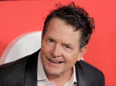 michael j fox responds after cnn tribute video mistakenly reports his death