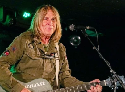 mike peters frontman of the alarm dies at 66