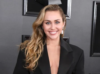 miley cyrus wins right to use her name as trademark in europe