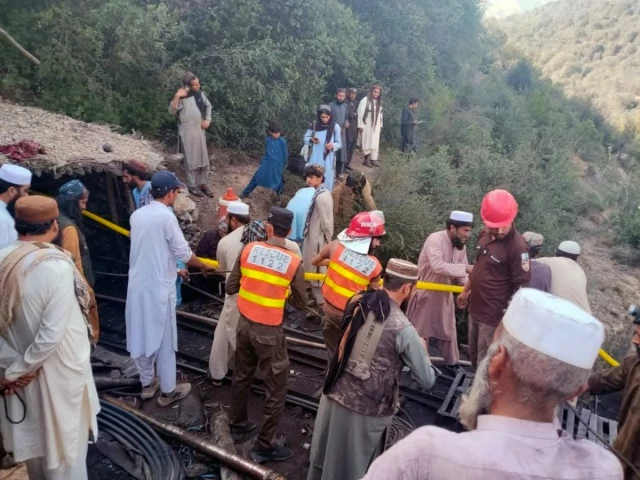 rescue operation underway to recover the bodies of mine workers who died in a mine collapse in kurram district of khyber pakhtunkhwa photo app