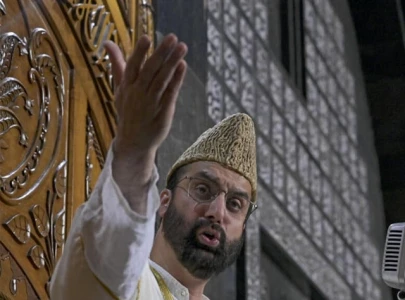 india frees mirwaiz umar farooq after four years india frees mirwaiz umar farooq after four years