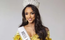 miss jamaica s condition worsens as doctors keep her in icu after miss universe fall