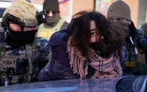 federal us immigration agents fatally shoot second person in minneapolis