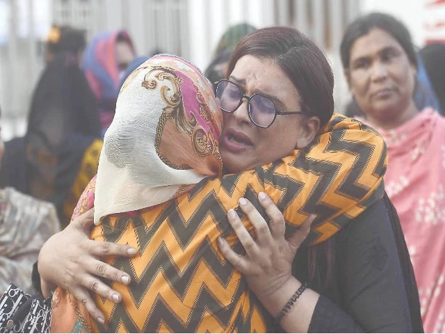 grief hangs heavy as members of the transgender community gather to mourn the loss of three of their own outside the jpmc morgue on sunday photo inp grief hangs heavy as members of the transgender community gather to mourn the loss of three of their own outside the jpmc morgue on sunday photo inp