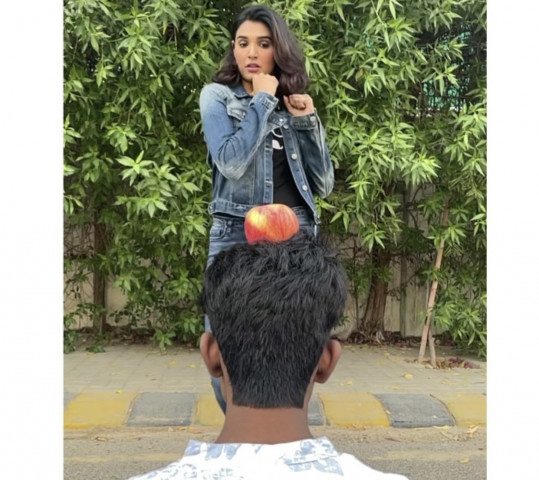 disgusting and humiliating amna ilyas latest insta video draws ire disgusting and humiliating amna ilyas latest insta video draws ire