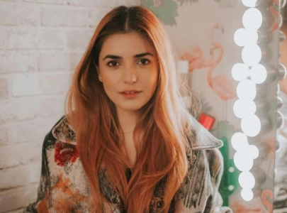 momina urges fans to join her in filling up stadium at next pakvwi match