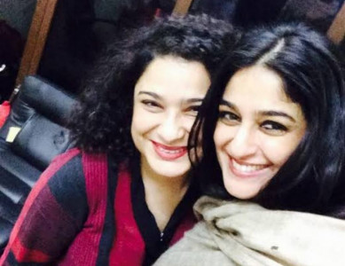 nadia jamil sania saeed singing saif ul malook is the monday therapy you need nadia jamil sania saeed singing saif ul malook is the monday therapy you need