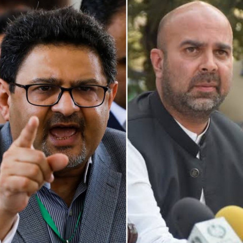pti govt lock horns over tarin s audio leaks