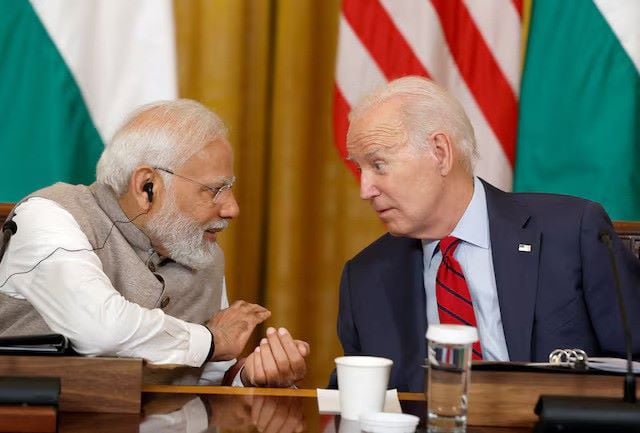 us president joe biden and india s prime minister narendra modi meet with senior officials and ceos of american and indian companies in the east room of the white house in washington us june 23 2023 photo reuters