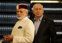indian prime minister narendra modi accompanied by israeli prime minister benjamin netanyahu r during a visit to yad vashem holocaust memorial in jerusalem july 4 2017 photo reuters