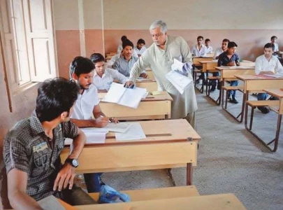 karachi students face load shedding during matric exams karachi students face load shedding during matric exams