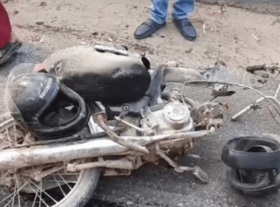 water tanker kills motorcyclist in karachi