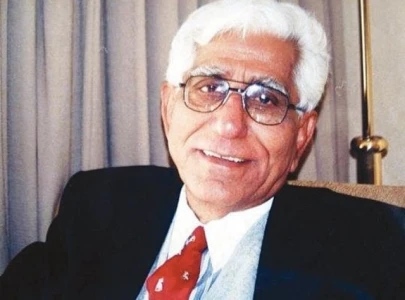 prof adib rizvi receives prestigious medical award