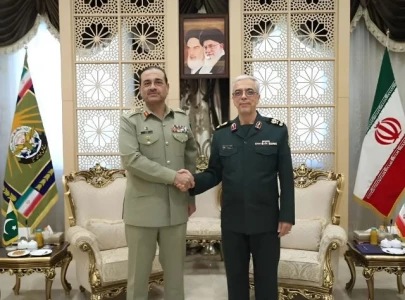 coas visits iran military hq in tehran