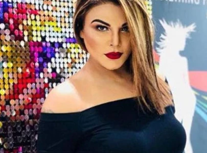 rakhi sawant expresses desire to marry pakistani police officer