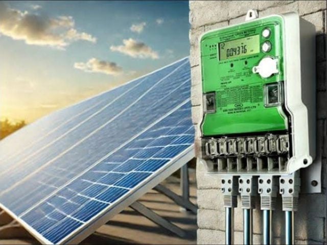 FTO orders probe into solar net metering tax, urges full 18% sales tax on electricity | The Express Tribune