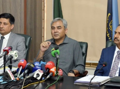 pakistan asks kabul to arrest ttp chief