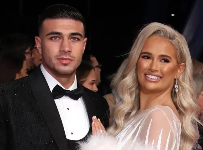 molly mae confirms relationship with tommy fury is back on after months long split