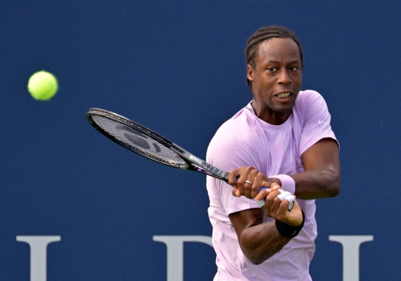 Photo of Another injury blow for Monfils as he retires in Miami