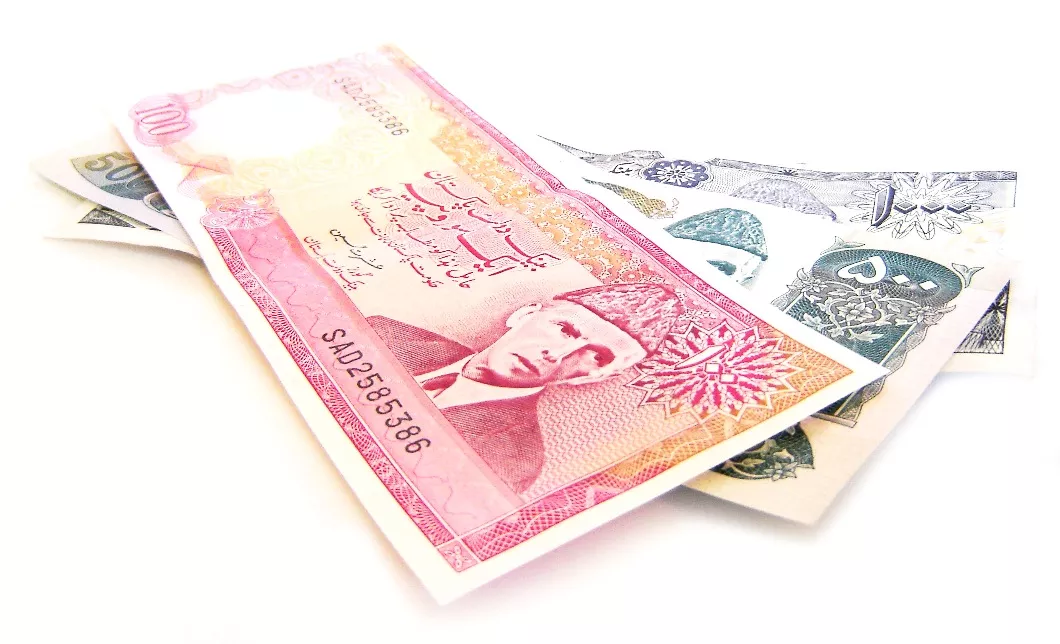 robbery sho pledges to register case against fia officials