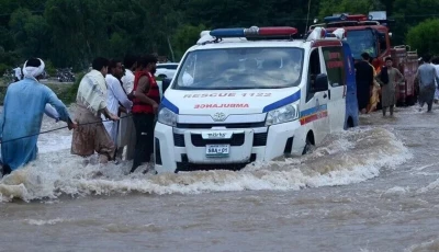 urban flooding in karachi photo aa