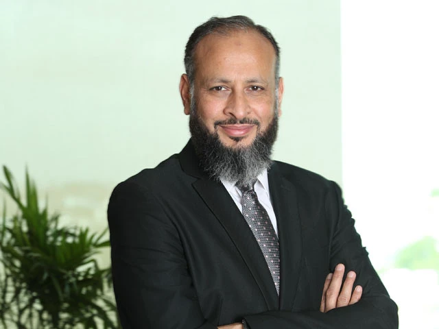 ke ceo moonis alvi photo file ke ceo moonis alvi photo file