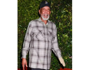 morgan freeman 87 makes rare appearance for dinner at giorgio baldi in santa monica
