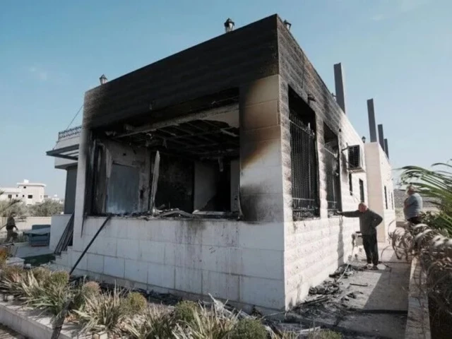 Israeli occupiers torch mosque, injure 4 Palestinians in West Bank attacks Israeli occupiers torch mosque, injure 4 Palestinians in West Bank attacks