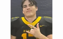 texas high school football player austin metcalf stabbed during track meet