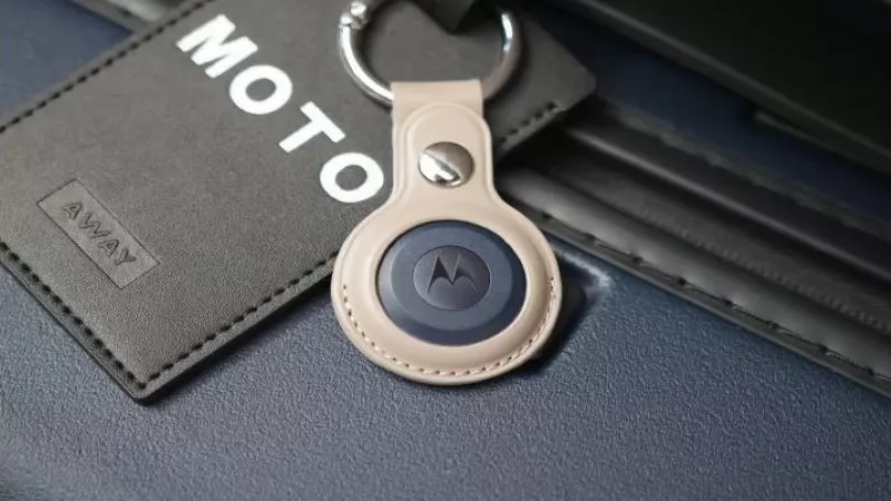 motorola new moto tag photo digital trends motorola new moto tag photo digital trends
