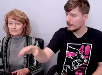 mrbeast borrows money from his mom for wedding despite being a billionaire mrbeast borrows money from his mom for wedding despite being a billionaire