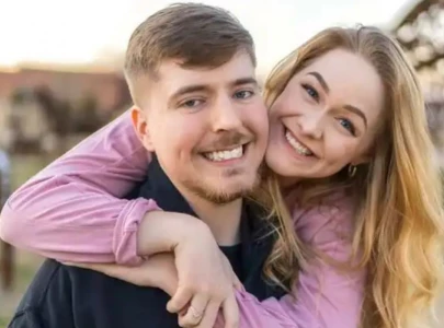 mrbeast s ex girlfriend maddy spidell calls out weirdo ex claims he s facing karma