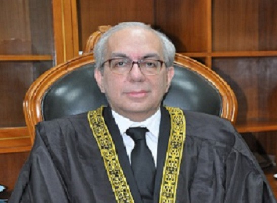 Photo of SC judge advises 'defectors to resign'