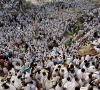 muslim pilgrims gather at mount of mercy on the plain of arafat during the annual hajj pilgrimage outside the holy city of makkah saudi arabia on may 26 2026 photo reuters