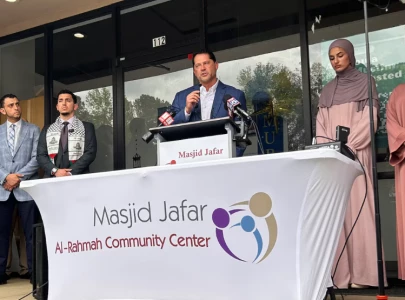 perry greene apologises after islamophobic tirade at muslim women in georgia perry greene apologises after islamophobic tirade at muslim women in georgia