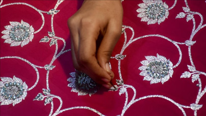 bangladesh resurrects precious woven air dhaka muslin bangladesh resurrects precious woven air dhaka muslin