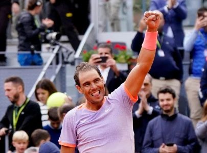 nadal keeps his clay dream alive as he battles past cachin