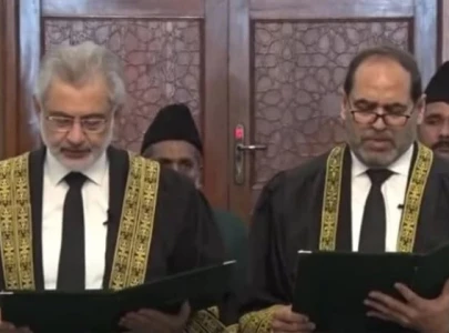 justice naeem takes oath as sc judge