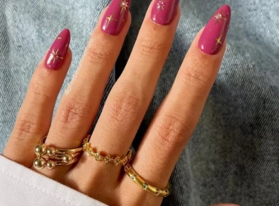 delicious berry inspired nail ideas for a juicy manicure delicious berry inspired nail ideas for a juicy manicure