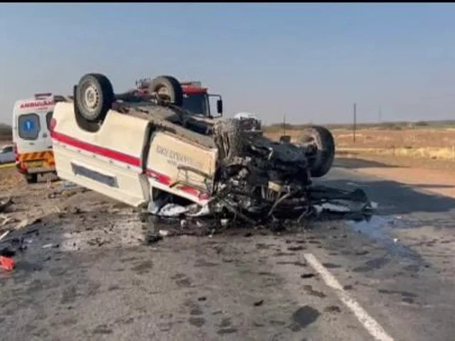 Namibia road crash kills 14, including correctional officers and civilians | The Express Tribune
