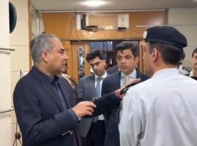 karachi to get grand khidmat markaz for passports cnics among other services karachi to get grand khidmat markaz for passports cnics among other services